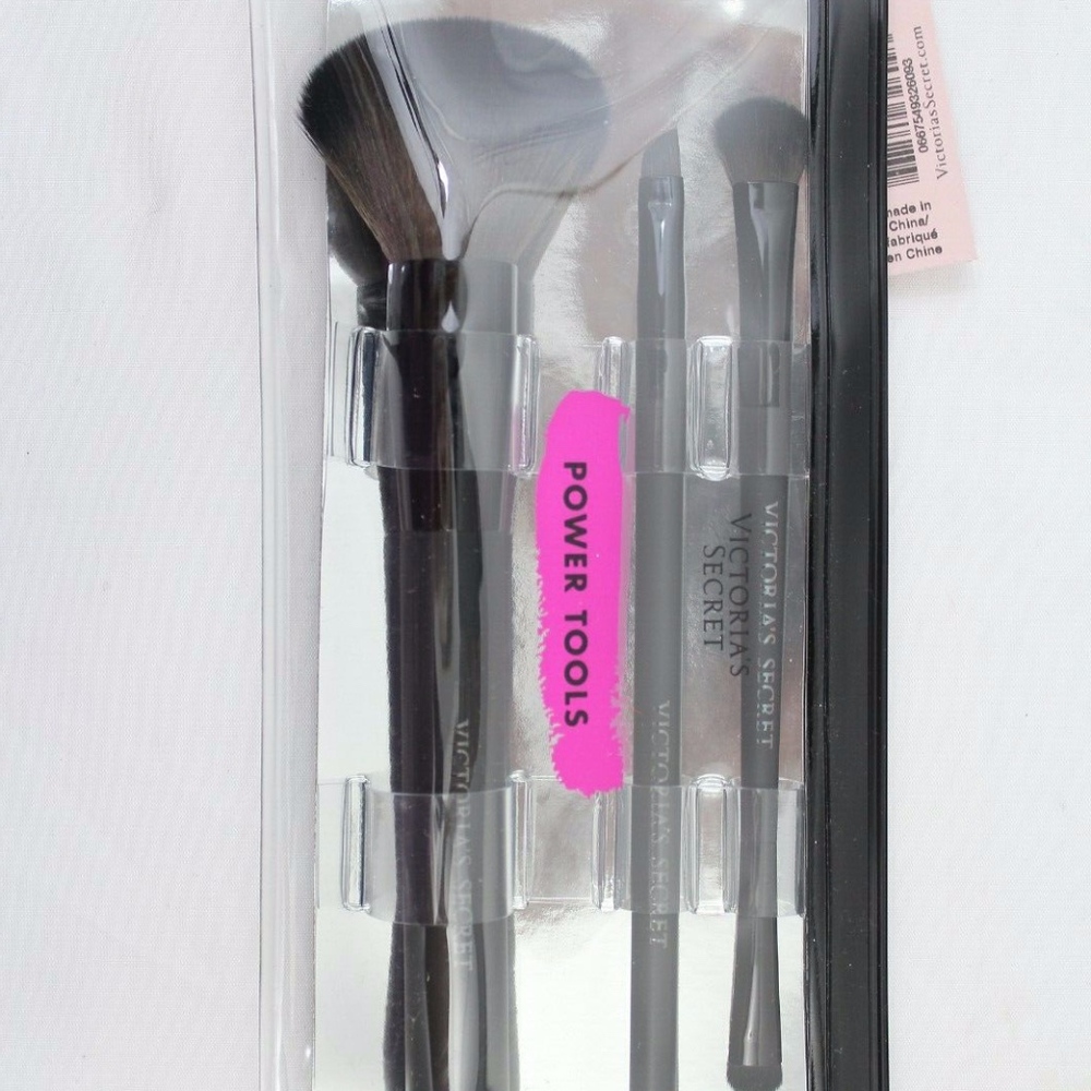 Victoria secret makeup brush